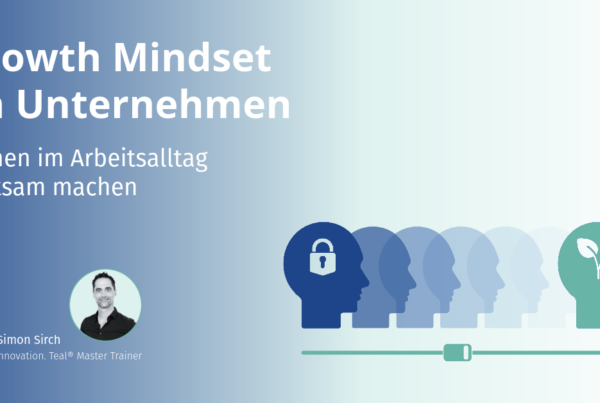 Growth Mindset im Unternehmen: Köpfe im Profil vom Schloss (Fixed) zur wachsenden Pflanze (Growth)